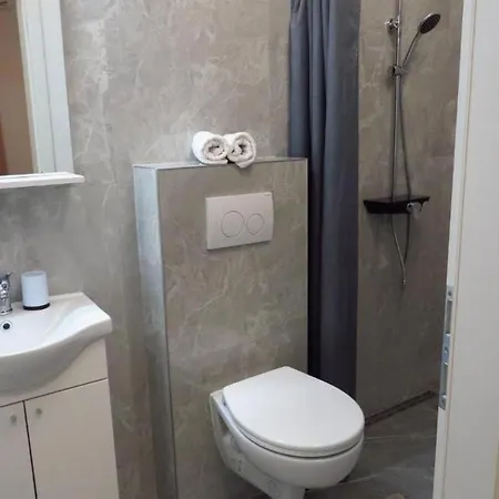 Apartamento With A Parking Space Sinj, Zagora - 21628 *